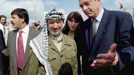 Պաղեստինցիների առաջնորդ Յասիր Արաֆաթի հետ, 1996-ին. Շիրակը միշտ համարվել է արաբների մեծ բարեկամ: