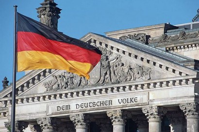 Գերմանիայում անչափահաս աղջկա են դատում ԻՊ հետ կապերի համար
