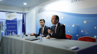 OMBUDSMAN OF REPUBLIC OF NAGORNO-KARABAKH CALLS FOR EUROPE TO HELP HIM PROMOTE HUMAN RIGHTS