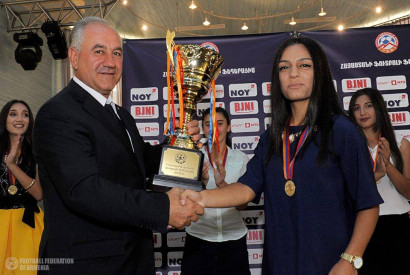 Բյուրեղավանցի Նորա Եղյանն այս պահին լավագույն ռմբարկուն է Հայաստանի կանանց ֆուտբոլում