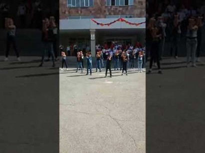 Չարենցավանի երրորդ հիմնական դպրոց Անկախության 26-րդ տարեդարձի առիթով տոնական միջոցառում ուղիղ եթեր