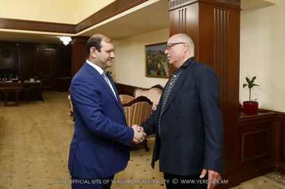 Мэр Тарон Маргарян встретился с председателем ассоциации GALLUP International Канчо Стойчевым