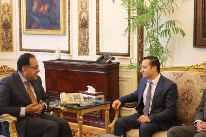 ՀՀ սփյուռքի նախարարը հանդիպել է Եգիպտոսի վարչապետի հետ