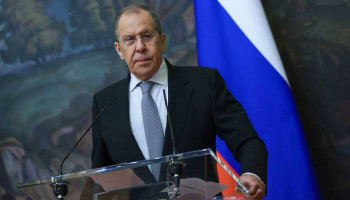 Лавров обвинил Запад в «вклинивании» в азербайджано-армянское урегулирование