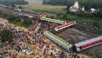 Death toll in India train collision mounts to nearly 300
