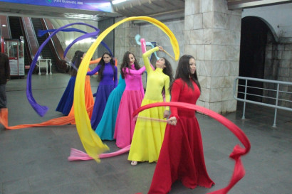 7 апреля: очередной флешмоб-сюрприз в Ереванском метрополитене