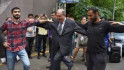 ՀՀ նախագահ Արմեն Սարգսյանը պարում է ցուցարարների հետ
