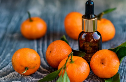 Аппликации с маслом мандарина помогут при кровотечениях и стоматологических заболеваниях
