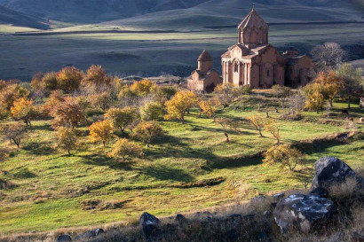 Отдых в Армении в июне. Что делать в июне в Армении?